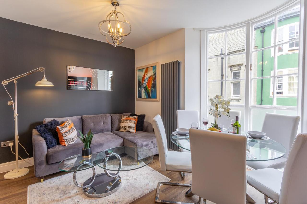 Bright Cheery 4 Bd Apartment By Brighton Station Bagian luar foto