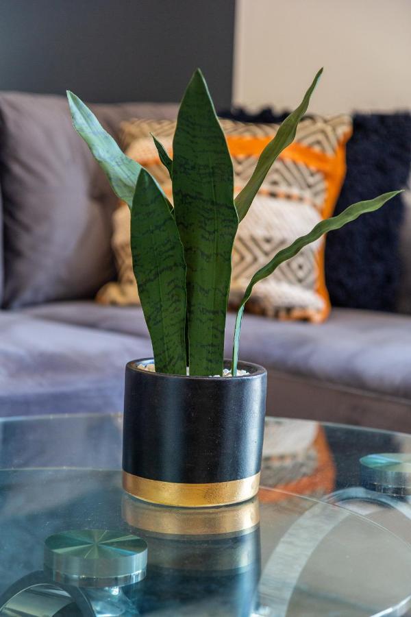 Bright Cheery 4 Bd Apartment By Brighton Station Bagian luar foto