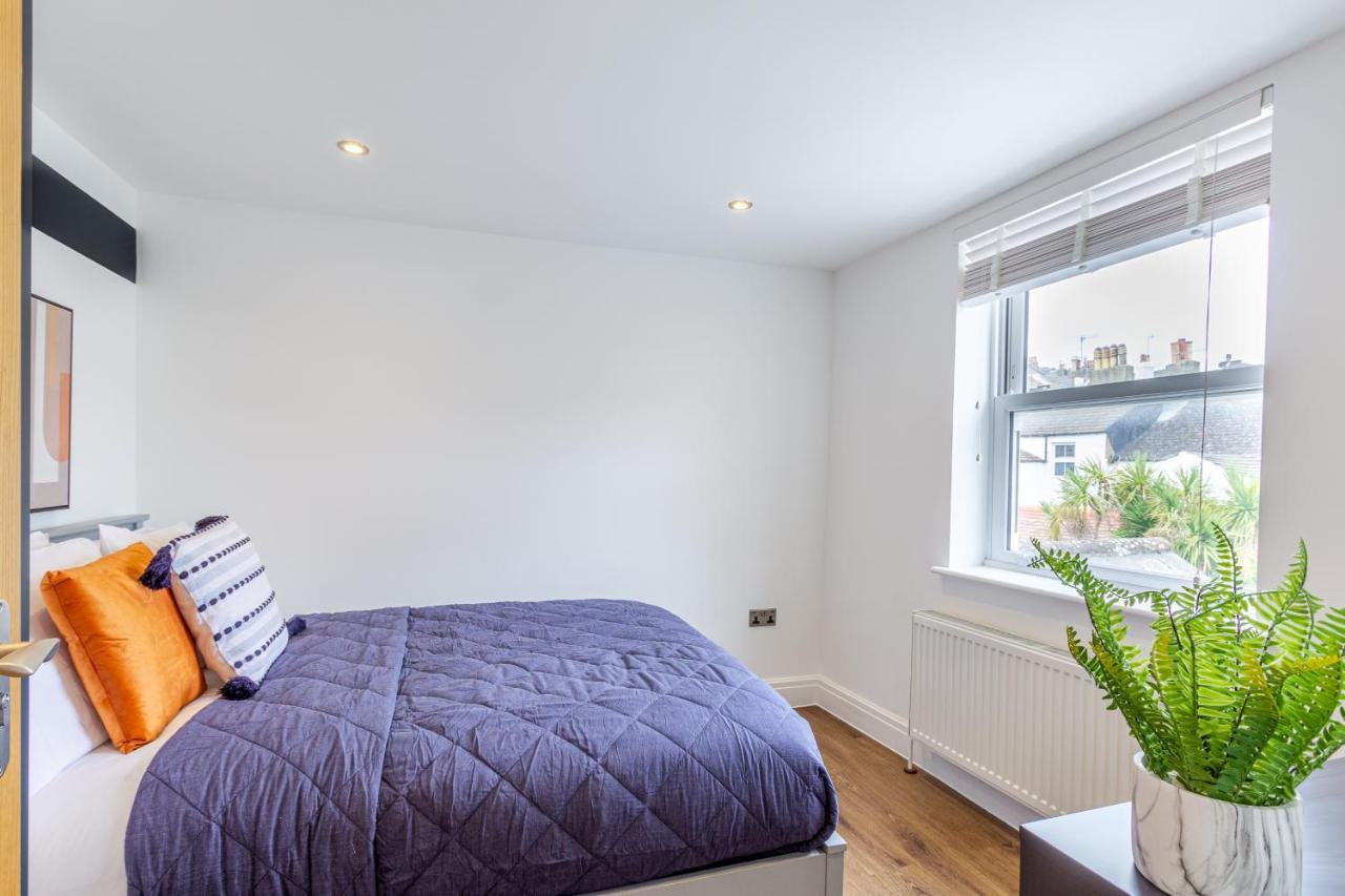 Bright Cheery 4 Bd Apartment By Brighton Station Bagian luar foto