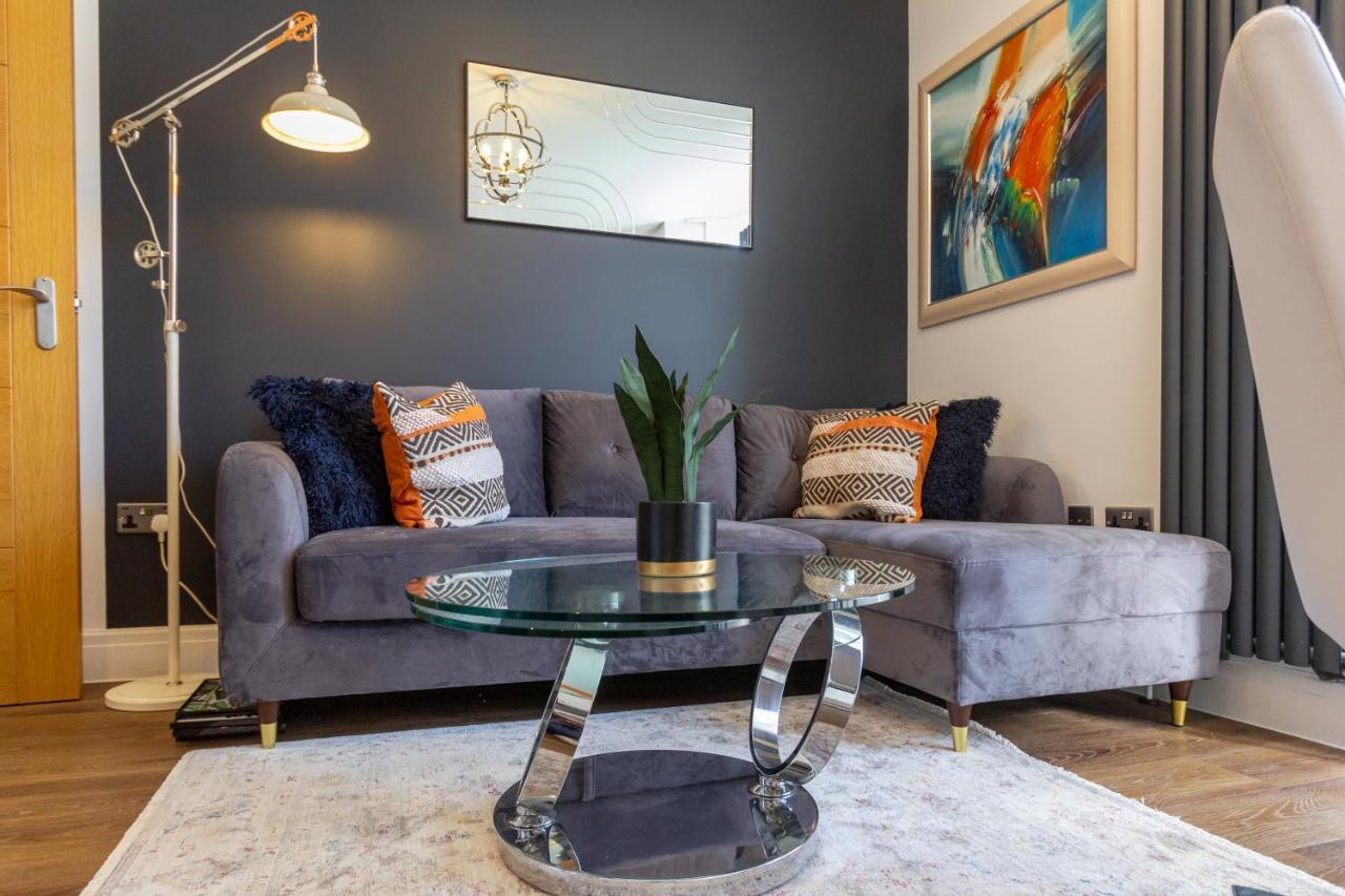 Bright Cheery 4 Bd Apartment By Brighton Station Bagian luar foto