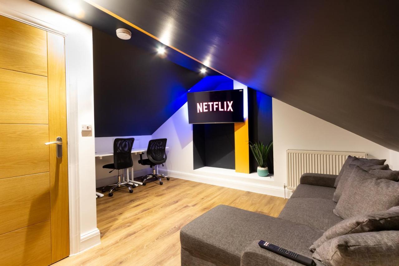 Bright Cheery 4 Bd Apartment By Brighton Station Bagian luar foto