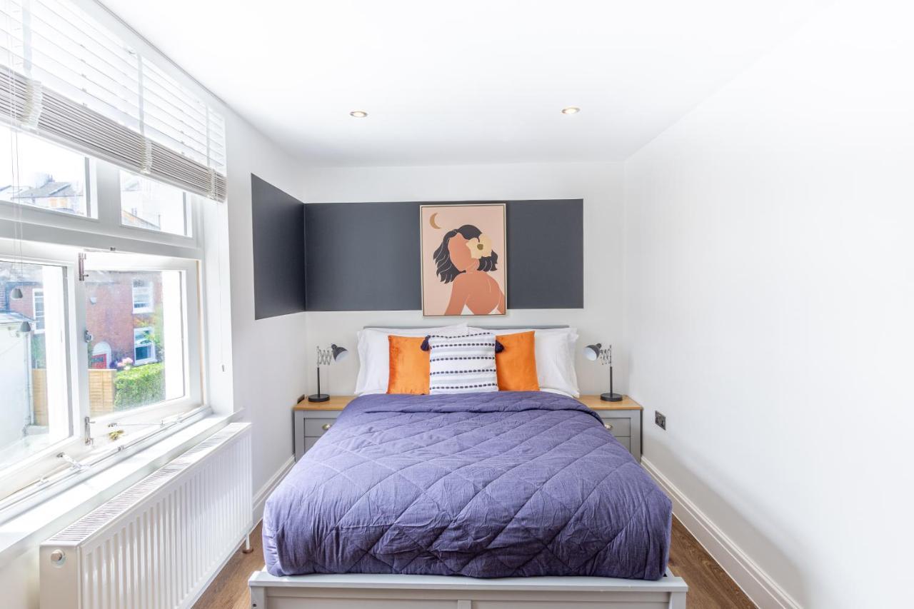 Bright Cheery 4 Bd Apartment By Brighton Station Bagian luar foto